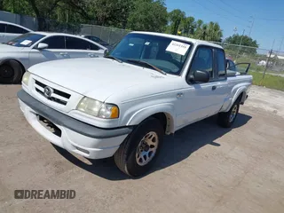 2003 Mazda B-Series Truck DS z VIN 4F4YR16UX3TM20352, wystawiony jako IAAI lot #42281355 z przebiegiem 215 968 mil mil oraz . Historia ofert i sprzedaży dostępna na DreamBid. Obrazek 2.