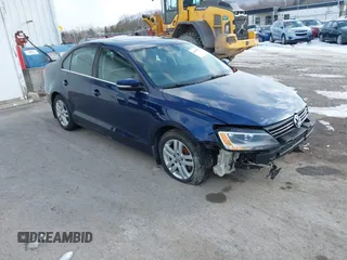 2014 Volkswagen Jetta TDI w/Premium с VIN 3VWLL7AJ3EM378397, выставлен на аукционе IAAI как лот 41609385 с пробегом 169 749 миль миль и . История ставок и продаж доступна на DreamBid. Изображение 1.