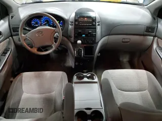 2008 Toyota Sienna with VIN 5TDZK23CX8S143730, listed as a Copart auction lot 51897165 with 195,994 mi miles and Salvage Title. Bid and sale history available at DreamBid. Image 8.