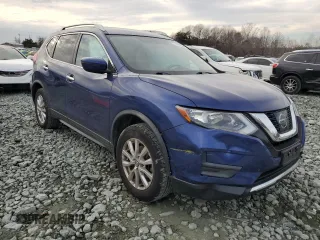2017 Nissan Rogue S with VIN JN8AT2MV4HW027809, listed as a Copart auction lot 71793842 with 68,461 mi miles and . Bid and sale history available at DreamBid. Image 4.