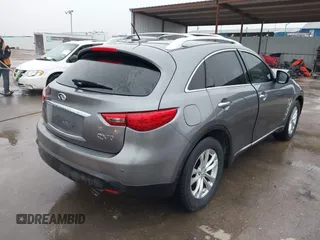 2015 Infiniti QX70 с VIN JN8CS1MUXFM380576, выставлен на аукционе IAAI как лот 41516132 с пробегом 109 662 миль миль и . История ставок и продаж доступна на DreamBid. Изображение 4.