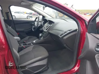 2014 Ford Focus SE with VIN 1FADP3F22EL112110, listed as a IAAI auction lot 41582585 with 107,285 mi miles. Bid and sale history available at carsss.com. Image 5.