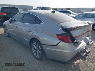 2023 Hyundai Sonata SEL z VIN KMHL64JA4PA272481, wystawiony jako IAAI lot #41814886 z przebiegiem 29 263 mil mil oraz . Historia ofert i sprzedaży dostępna na DreamBid. Obrazek 3.