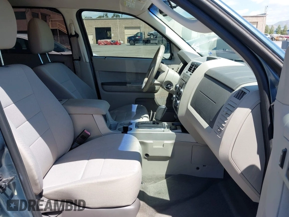 2011 Ford Escape Hybrid with VIN 1FMCU4K30BKC54584, listed as a IAAI auction lot 42131257 with 107,905 mi miles and . Bid and sale history available at DreamBid. Image 5.