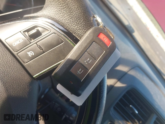 2018 Mitsubishi Outlander SE with VIN JA4AP3AW4JU001953, listed as a IAAI auction lot 41686918 with 110,400 mi miles and . Bid and sale history available at DreamBid. Image 11.