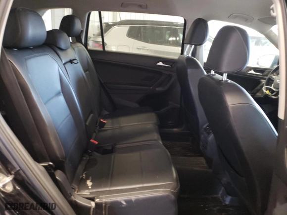 2020 Volkswagen Tiguan SE with VIN 3VV2B7AX2LM087281, listed as a Copart auction lot 41977395 with 106,122 mi miles and Salvage Title. Bid and sale history available at carsss.com. Image 11.