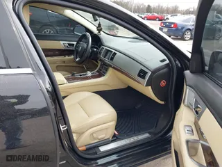2013 Jaguar XF V6 SC with VIN SAJWJ0EF1D8S81898, listed as a IAAI auction lot 41951634 with 113,697 mi miles. Bid and sale history available at carsss.com. Image 5.