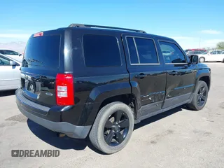 2015 Jeep Patriot Sport z VIN 1C4NJPBA7FD329118, wystawiony jako IAAI lot #41641831 z przebiegiem 159 225 mil mil oraz . Historia ofert i sprzedaży dostępna na DreamBid. Obrazek 4.