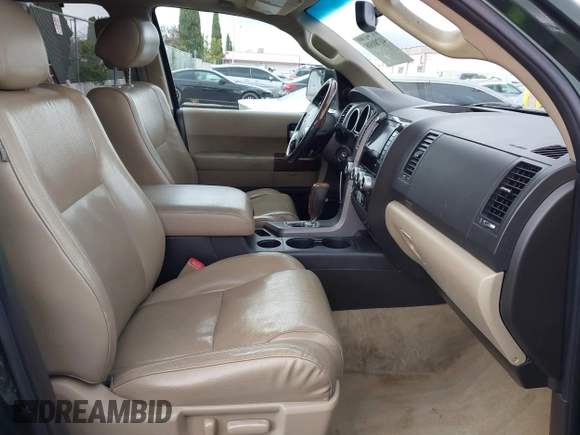 2010 Toyota Sequoia Platinum with VIN 5TDYY5G14AS022525, listed as a IAAI auction lot 41788508 with 205,415 mi miles. Bid and sale history available at carsss.com. Image 5.