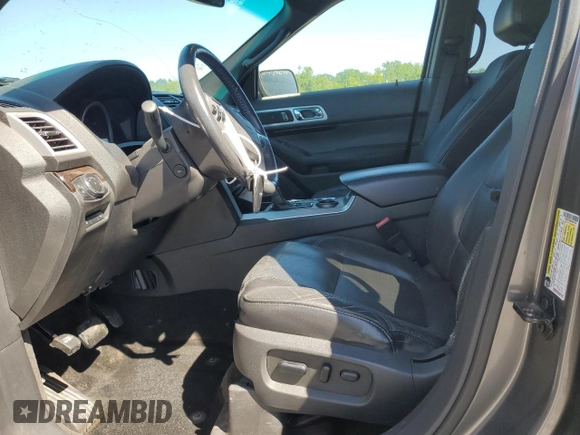 2012 Ford Explorer Limited z VIN 1FMHK7F90CGA59164, wystawiony jako Copart lot #57680155 z przebiegiem 220 365 mil mil oraz Szkoda całkowita • Salvage title. Historia ofert i sprzedaży dostępna na DreamBid. Obrazek 7.