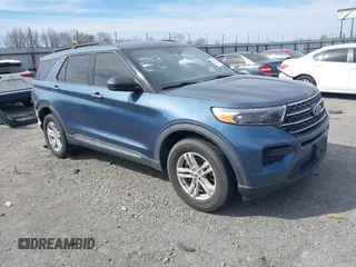 2020 Ford Explorer XLT z VIN 1FMSK8DH5LGB70377, wystawiony jako IAAI lot #41763798 z przebiegiem 88 582 mil mil oraz . Historia ofert i sprzedaży dostępna na DreamBid. Obrazek 1.