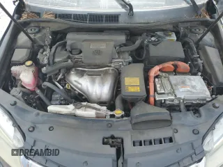 2015 Toyota Camry LE z VIN 4T1BD1FK9FU142761, wystawiony jako Copart lot #56158295 z przebiegiem 127 761 mil mil oraz Szkoda całkowita • Salvage title. Historia ofert i sprzedaży dostępna na DreamBid. Obrazek 11.