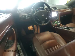 2009 Maserati GranTurismo с VIN ZAMHL45A690047979, выставлен на аукционе Copart как лот 59949845 с пробегом 65 912 миль миль и Чистый • Clean title. История ставок и продаж доступна на DreamBid. Изображение 8.
