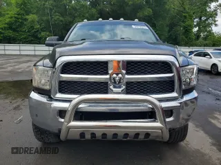 2017 Ram 2500 Tradesman with VIN 3C6UR5CL5HG780277, listed as a Copart auction lot 59278925 with 72,394 mi miles and Salvage title. Bid and sale history available at DreamBid. Image 5.