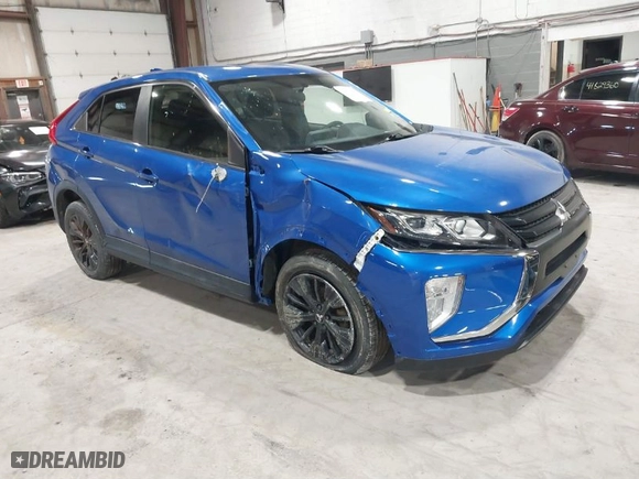 2018 Mitsubishi Eclipse Cross LE with VIN JA4AT4AA2JZ042834, listed as a IAAI auction lot 41836410 with 77,839 mi miles. Bid and sale history available at carsss.com. Image 1.