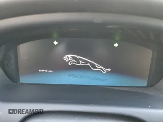 2015 Jaguar XJ z VIN SAJWA1CZ5F8V90554, wystawiony jako Copart lot #83623994 z przebiegiem 104 440 mil mil oraz Szkoda całkowita • Salvage title. Historia ofert i sprzedaży dostępna na DreamBid. Obrazek 9.