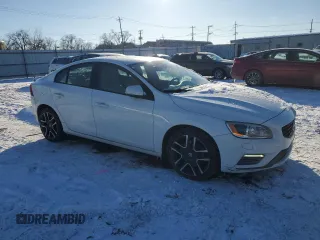 2017 Volvo S60 Dynamic с VIN YV140MTL3H2429058, выставлен на аукционе Copart как лот 41427585 с пробегом 84 651 миль миль и Чистый • Clean title. История ставок и продаж доступна на DreamBid. Изображение 4.