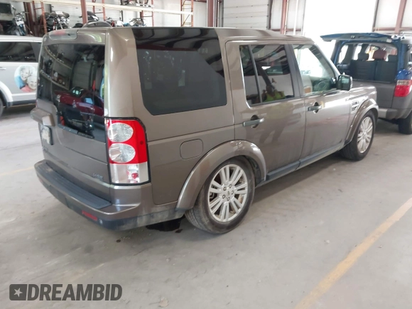 2010 Land Rover LR4 HSE with VIN SALAG2D42AA536395, listed as a IAAI auction lot 42612499 with 193,876 mi miles and . Bid and sale history available at DreamBid. Image 4.