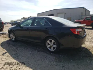 2014 Toyota Camry L with VIN 4T1BF1FK0EU304866, listed as a Copart auction lot 49489535 with 322,597 mi miles and Salvage Title. Bid and sale history available at carsss.com. Image 2.