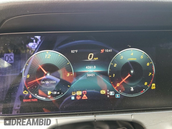 2022 Mercedes-Benz E-Class E 350 with VIN W1KZF8DB8NB022412, listed as a Copart auction lot 43628705 with 36,421 mi miles and Non Repairable. Bid and sale history available at carsss.com. Image 9.