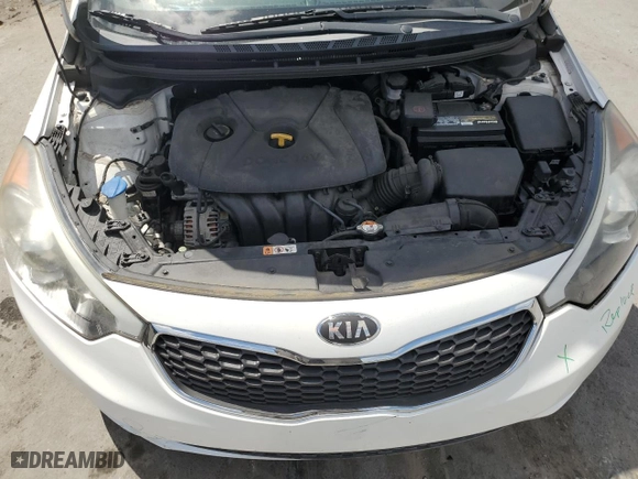 2014 Kia Forte LX with VIN KNAFX4A62E5204645, listed as a Copart auction lot 53580465 with 50,576 mi miles and Salvage Title. Bid and sale history available at carsss.com. Image 11.