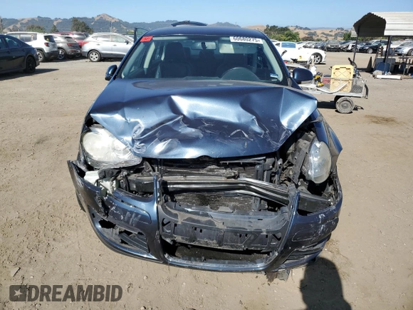 2010 Volkswagen Jetta Limited Edition with VIN 3VWAZ7AJ1AM119889, listed as a Copart auction lot 60680275 with 90,778 mi miles and Salvage title. Bid and sale history available at DreamBid. Image 5.