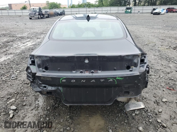 2020 Hyundai Sonata SEL z VIN 5NPEL4JA7LH046296, wystawiony jako Copart lot #57030185 z przebiegiem 42 908 mil mil oraz Szkoda całkowita • Salvage title. Historia ofert i sprzedaży dostępna na DreamBid. Obrazek 6.