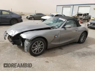 2004 BMW Z4 2.5i with VIN 4USBT335X4LS52717, listed as a Copart auction lot 48002325 with 108,919 mi miles and Salvage Title. Bid and sale history available at carsss.com. Image 1.