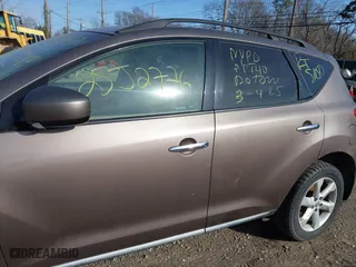 2009 Nissan Murano SL with VIN JN8AZ18W09W156966, listed as a IAAI auction lot 41814903 with 999,999 mi miles. Bid and sale history available at carsss.com. Image 6.