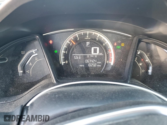 2017 Honda Civic LX z VIN 19XFC2F52HE054287, wystawiony jako Copart lot #46635745 z przebiegiem 67 424 mil mil oraz Nie do naprawy • Non repairable. Historia ofert i sprzedaży dostępna na DreamBid. Obrazek 9.