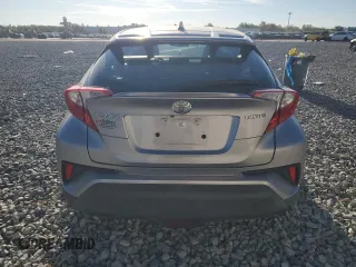 2019 Toyota C-HR XLE z VIN NMTKHMBX6KR070507, wystawiony jako Copart lot #50090175 z przebiegiem 109 471 mil mil oraz Szkody całkowita. Historia ofert i sprzedaży dostępna na DreamBid. Obrazek 6.