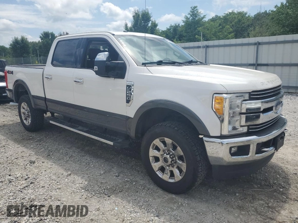 2017 Ford F-250 Lariat z VIN 1FT7W2B60HEC78227, wystawiony jako Copart lot #59498725 z przebiegiem 84 672 mil mil oraz Szkoda całkowita • Salvage title. Historia ofert i sprzedaży dostępna na DreamBid. Obrazek 4.