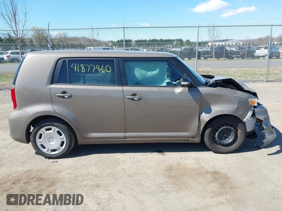 2015 Scion xB with VIN JTLZE4FE1FJ081407, listed as a IAAI auction lot 41877460 with 96,852 mi miles. Bid and sale history available at carsss.com. Image 13.