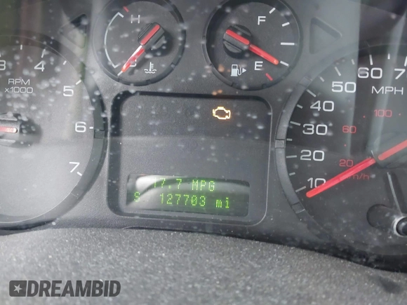 2006 Ford Freestyle SEL with VIN 1FMZK02196GA12022, listed as a IAAI auction lot 41538380 with 127,703 mi miles. Bid and sale history available at carsss.com. Image 7.