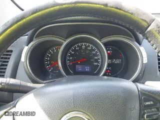 2013 Nissan Murano SL with VIN JN8AZ1MW1DW307537, listed as a IAAI auction lot 41635886 with 151,028 mi miles. Bid and sale history available at carsss.com. Image 7.