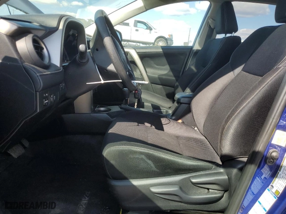 2015 Toyota RAV4 XLE with VIN 2T3RFREV0FW366964, listed as a Copart auction lot 52015925 with 82,056 mi miles and Salvage Title. Bid and sale history available at carsss.com. Image 7.