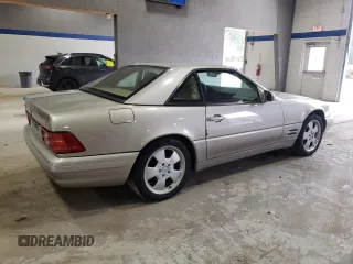 1999 Mercedes-Benz SL-Class with VIN WDBFA68F9XF185352, listed as a Copart auction lot 44048085 with 86,276 mi miles and Clean Title. Bid and sale history available at carsss.com. Image 3.