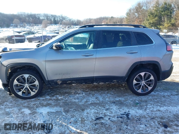 2022 Jeep Cherokee Limited z VIN 1C4PJMDX4ND513178, wystawiony jako IAAI lot #41636443 z przebiegiem 59 635 mil mil oraz . Historia ofert i sprzedaży dostępna na DreamBid. Obrazek 14.