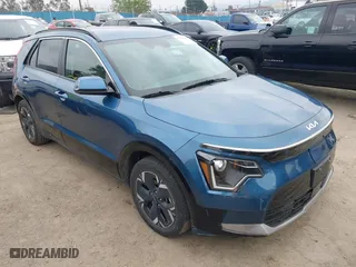 2023 Kia Niro EV Wind with VIN KNDCR3L18P5038761, listed as a IAAI auction lot 41901864 with 38,526 mi miles. Bid and sale history available at carsss.com. Image 1.