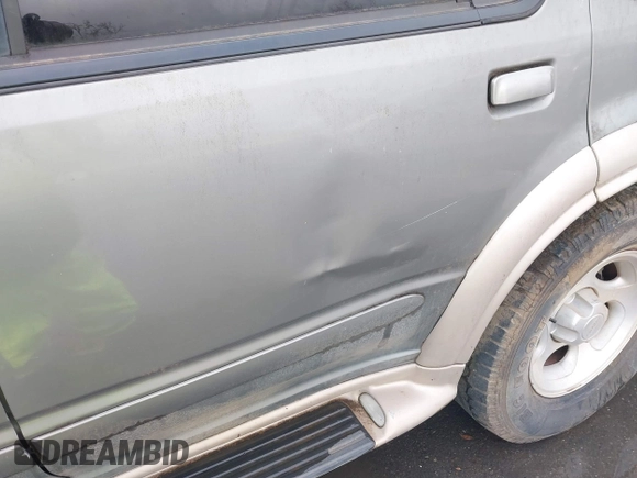 1999 Ford Explorer XLT с VIN 1FMZU35P0XZB78284, выставлен на аукционе IAAI как лот 41510875 с пробегом 231 923 миль миль и . История ставок и продаж доступна на DreamBid. Изображение 12.
