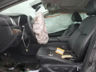 2017 Nissan Maxima S z VIN 1N4AA6APXHC373577, wystawiony jako Copart lot #58855705 z przebiegiem Nie podano mil oraz Szkoda całkowita • Salvage title. Historia ofert i sprzedaży dostępna na DreamBid. Obrazek 7.