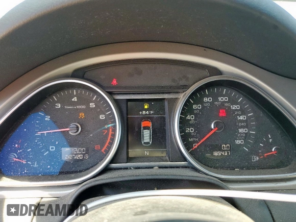 2015 Audi Q7 S line Prestige z VIN WA1DGAFE7FD019856, wystawiony jako Copart lot #58971725 z przebiegiem 189 437 mil mil oraz Szkoda całkowita • Salvage title. Historia ofert i sprzedaży dostępna na DreamBid. Obrazek 9.