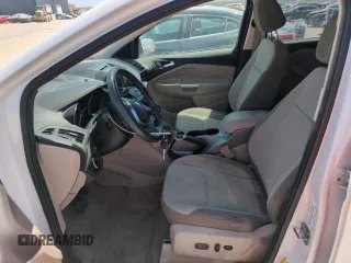 2014 Ford Escape SE with VIN 1FMCU9GX1EUE26459, listed as a Copart auction lot 60756805 with 174,945 mi miles and Salvage title. Bid and sale history available at DreamBid. Image 7.