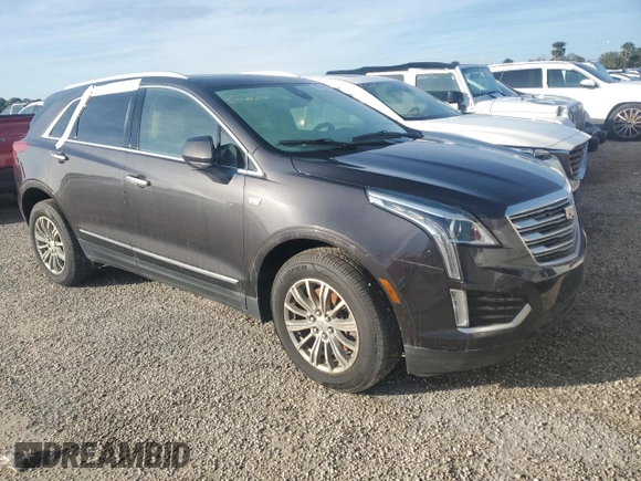 2017 Cadillac XT5 Luxury AWD z VIN 1GYKNDRSXHZ267282, wystawiony jako Copart lot #82061694 z przebiegiem Nie podano mil oraz Szkoda całkowita • Salvage title. Historia ofert i sprzedaży dostępna na DreamBid. Obrazek 4.