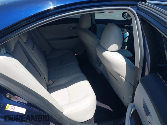 2011 Lexus ES 330 with VIN JTHBK1EG7B2449776, listed as a IAAI auction lot 42386792 with 105,056 mi miles and . Bid and sale history available at DreamBid. Image 8.