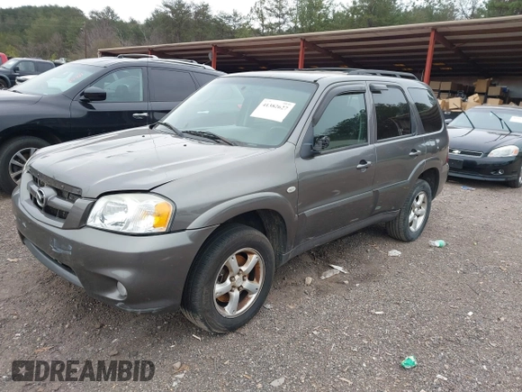 2006 Mazda Tribute S with VIN 4F2YZ04196KM12510, listed as a IAAI auction lot 41382627 with 242,650 mi miles and . Bid and sale history available at DreamBid. Image 2.