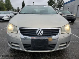 2010 Volkswagen Eos Komfort with VIN WVWBA7AH1AV016859, listed as a Copart auction lot 49053605 with 98,557 mi miles and Clean Title. Bid and sale history available at carsss.com. Image 5.