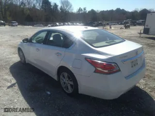 2015 Nissan Altima 2.5 SL with VIN 1N4AL3AP1FN379939, listed as a IAAI auction lot 41630425 with 161,041 mi miles. Bid and sale history available at carsss.com. Image 3.