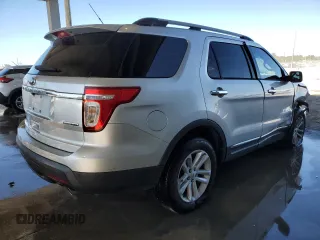 2013 Ford Explorer XLT with VIN 1FM5K7D82DGC23206, listed as a Copart auction lot 87704465 with 122,098 mi miles and Salvage Title. Bid and sale history available at carsss.com. Image 3.