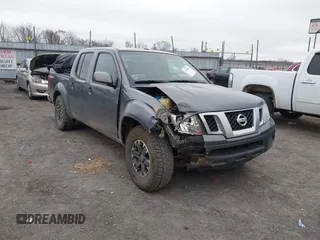 2018 Nissan Frontier SV z VIN 1N6AD0EV5JN723423, wystawiony jako IAAI lot #41538401 z przebiegiem 153 710 mil mil oraz . Historia ofert i sprzedaży dostępna na DreamBid. Obrazek 1.